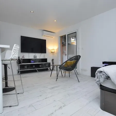 Amazing In Sainte-Maxime